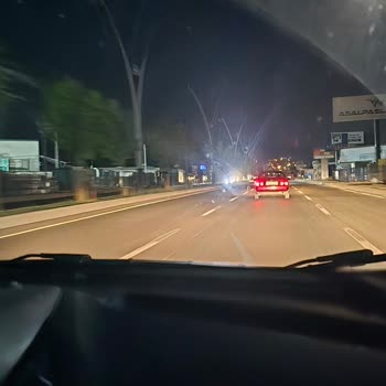 Çalı Yolunda Uzun Süredir Yanmayan Cadde Lambaları Tehlike Oluşturuyor