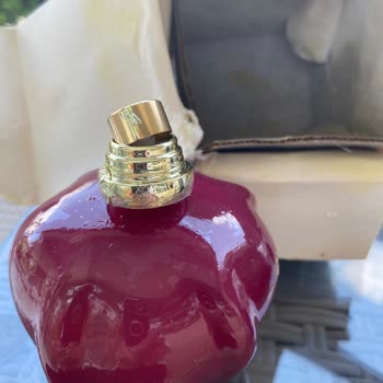 Aldığım Parfüm Hatalı Ve Hasarlı Geldi, İletişim Kurulamıyor