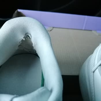 FLO'dan Aldığım Puma Ayakkabının Kısa Sürede Yırtılması Ve İnceleme Reddi