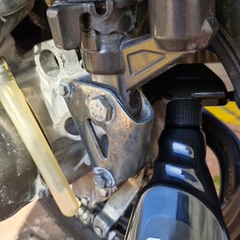 Fakir Jant Temizleyici Metal Yüzeyleri Soldurdu, Beklentimi Karşılamadı