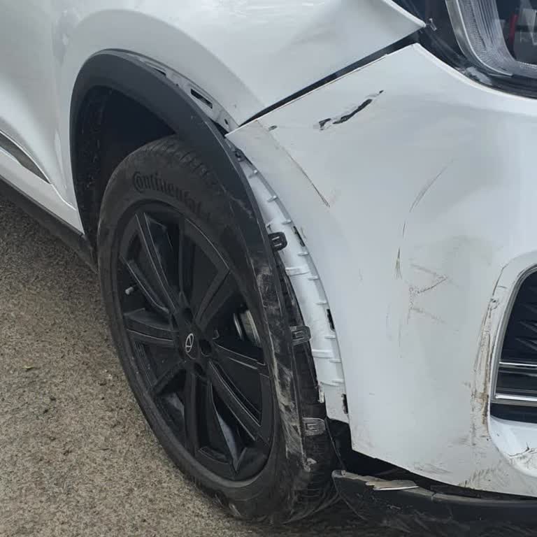 Sıfır Araçta Kaza Sonrası Onarım Sürecinde Yaşanan Mağduriyet Ve İletişim Sorunu