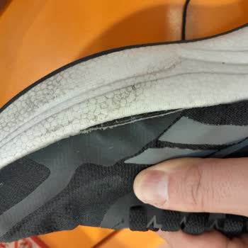 Satın Aldığım Reebok Ayakkabı 5 Gün İçinde Açıldı, Değişim Talebim Reddedildi