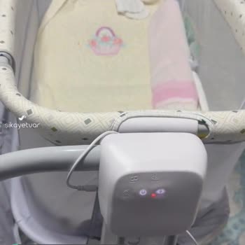 Elele Baby Beşiğim Sallanmıyor