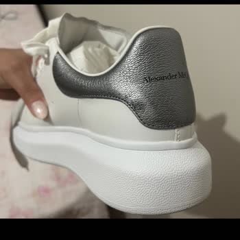 İkinci Kez Giydiğim Ayakkabıda Leke Çıktı, Değişim Talebim Reddedildi