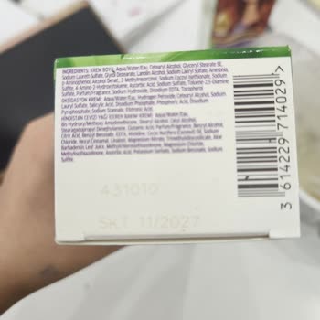 Küflü Saç Boyası Hayal Kırıklığına Uğrattı