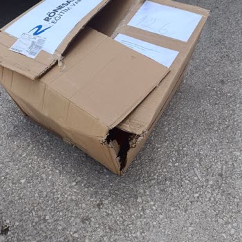 Yurtiçi Kargo İle Gönderilen Öğrenci Kitapları Eksik Ve Zarar Görmüş Şekilde Teslim Edildi