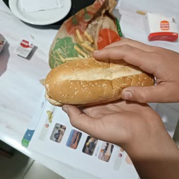 Burger King Siparişim Eksik Ve Özensiz Geldi
