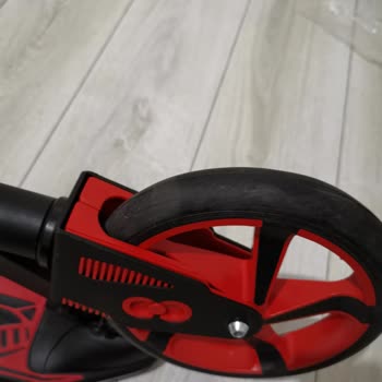 Kırık Ve Kullanılmış Ürün Gönderimi, İade Sürecinde Sorun Ve Müşteri Hizmetlerine Ulaşılamıyor