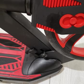 Kırık Ve Kullanılmış Ürün Gönderimi, İade Sürecinde Sorun Ve Müşteri Hizmetlerine Ulaşılamıyor