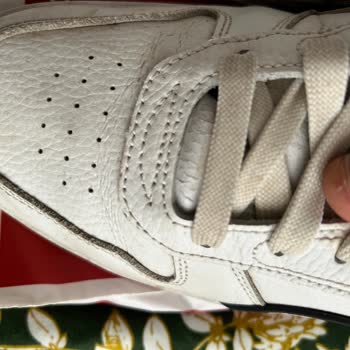 Ayakkabıda Üretim Hatası Ve Yetersiz Müşteri Hizmeti