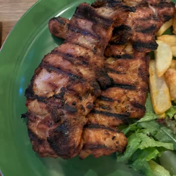 Bahçelievler Şubesinde Yemek Ve Servis Sorunları