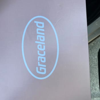 Kısa Sürede Ayakta Yaralara Sebep Olan Ayakkabının Hayal Kırıklığı
