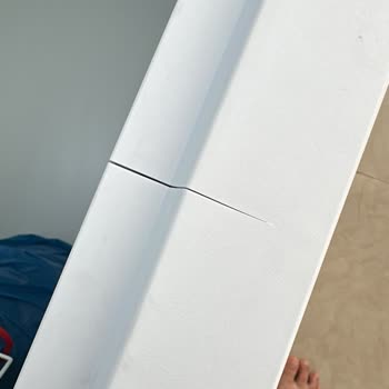 Montaj Sonrası Derin Dondurucuda Kapak Çatlağı Ve Servis İlgisizliği