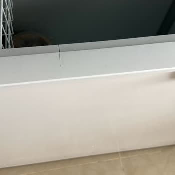 Montaj Sonrası Derin Dondurucuda Kapak Çatlağı Ve Servis İlgisizliği