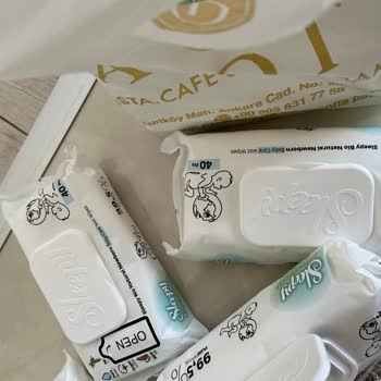 Küflü Islak Mendil Teslimatı Ve Yetersiz Telafi Süreci