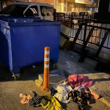 Avcılar'da Kapalı Çöp Konteyneri Eksikliği Hijyen Sorunu Yaratıyor