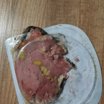 BİM'den Aldığım Salam Küflü Çıktı, Sağlığımız Tehlikede