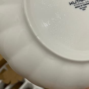 Kırık Ve Rutubetli Ürün Şoku: Kütahya Porselen Hayal Kırıklığı