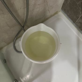 Yeni Binada Musluklardan Çamurlu Ve Kirli Su Akıyor, Sağlığımız Risk Altında