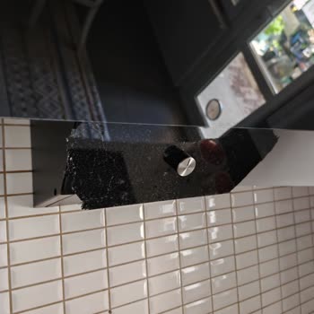 Kullanılmayan Davlumbazın Camı Aniden Patladı, Garanti Kapsamı Reddedildi