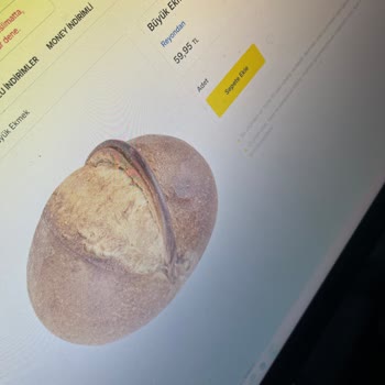 Migros Hemen'den Sipariş Edilen Ekmeğin Görselden Farklı Ve Eksik Gönderilmesi