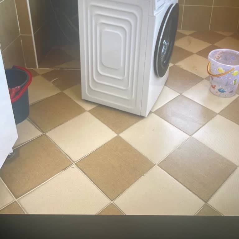 Garanti Kapsamındaki Çamaşır Makinesi Sürekli Arızalı, 12 Kez Servis Geldi