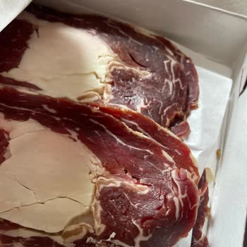 Pahalı Pastırmada Et Ve Yağ Karışıklığı Misafirlikte Utandırdı