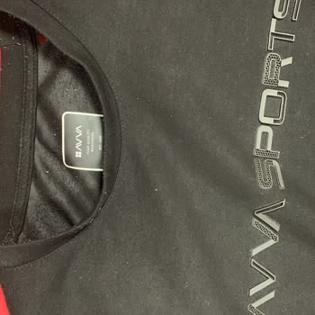 Avva Tişörtte Beklenmedik Kalite Sorunu Ve Kabarmalar