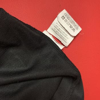 Avva Tişörtte Beklenmedik Kalite Sorunu Ve Kabarmalar