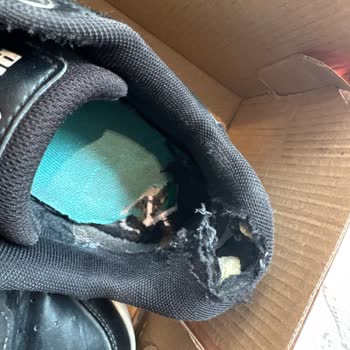 Puma Mercedes Ayakkabıda Deformasyon Ve Garanti Sorunu