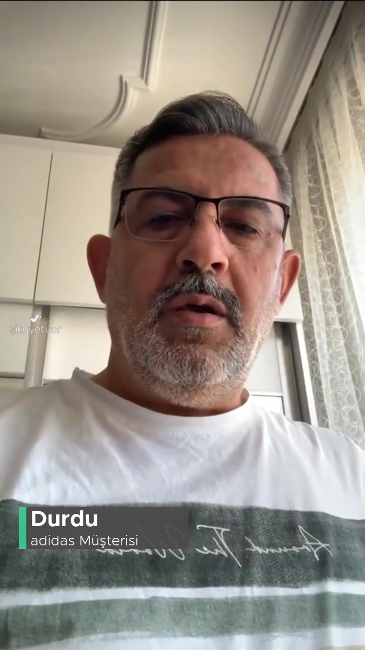 Adidas Spor Ayakkabının Burun Kısmının Filesi Yırtıldı videonun kapak resmi