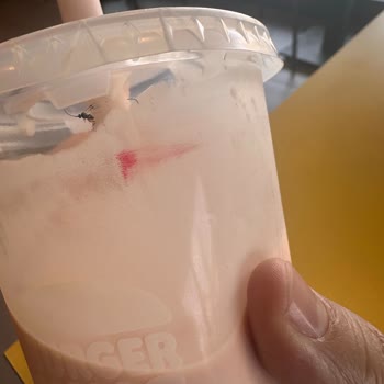 Burger King Beylikdüzü'nde Hijyen Sorunu Ve Olumsuz Müşteri Deneyimi