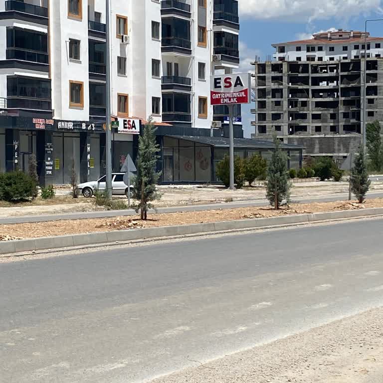 Otobüs Durağı Olmayan Yolda Mağduriyet Yaşıyoruz