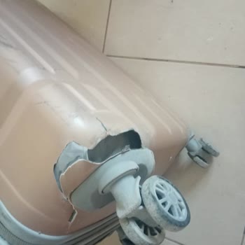 Bagajımın Tekerlekleri Hasarlı Şekilde Teslim Edildi