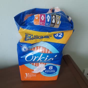 Orkid Pedlerde Kırmızı Boya Şaşkınlığı: Sağlığımız Tehlikede Mi?