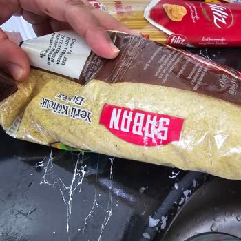 BİM'den Alınan Bakliyatlarda Tekrar Eden Kurtlanma Sorunu