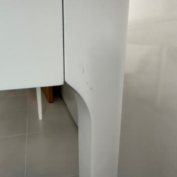 Doğtaş'tan Aldığım Çizik Masa Hayal Kırıklığı Yarattı