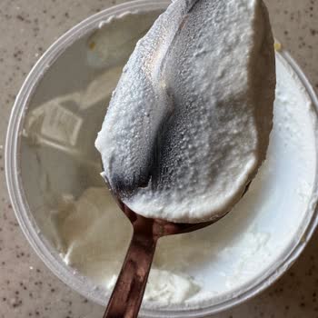 Taze Olmayan Quark Protein Yoğurtları Hayal Kırıklığı Yarattı!