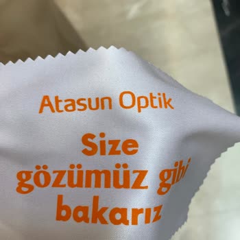 Rayban Gözlük Kutusundaki Bez Eksik Ve Kalitesiz Çıktı