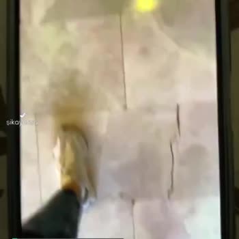 SuperStep Mağazasından Aldığım Ayakkabıdan Gelen Ses