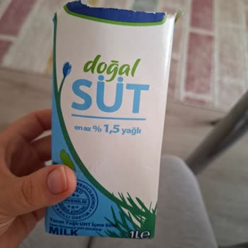 Yeni Açılan Süt Paketinde Pütürlü Parçalarla Karşılaştım