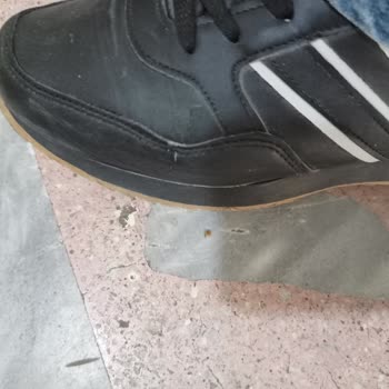 Kinetix Ayakkabıda Erken Çatlama Ve Rahatsızlık Problemi