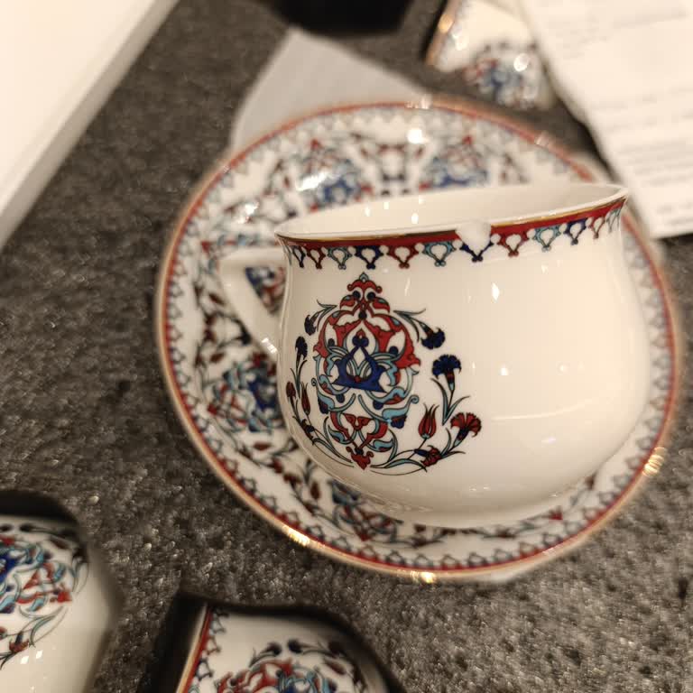 Karaca Züccaciye Defolu Üründe Değişim Sıkıntısı