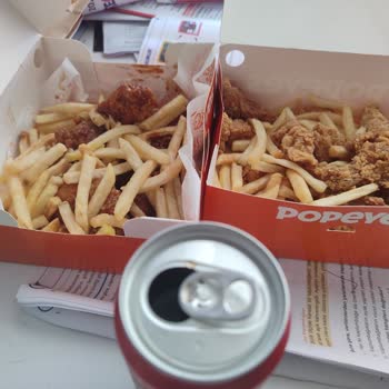 Yanlış Ve Eksik Gelen Popeyes Siparişi Mağduriyeti