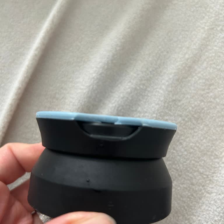 Karaca Termos Kapağı Kırıldı, Yedek Parça Bulunamıyor