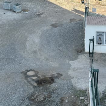Dönümlü Mahallesi'nde Ulaşım, Yol Ve Işıklandırma Sorunları Nedeniyle Mağduriyet