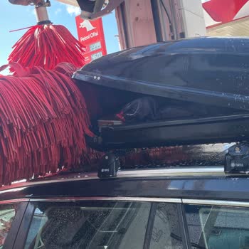 Aracımın Port Bagajı Yıkama Makinesinde Kırıldı, Sorumluluk Alınmadı