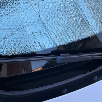 BMW F30 Araçta Fitil Ve Koltuk Kenarı Aşınması Kullanım Keyfimi Azaltıyor