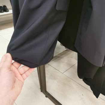 Hilltown AVM Network Mağazasından Aldığım Takım Elbisede Astar Ve Dikim Hatası