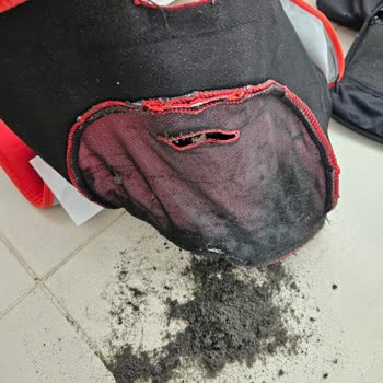 Peg Perego Bebek Pusetinin Sünger Kısmı Zamanla Döküldü, Yardım Bekliyorum